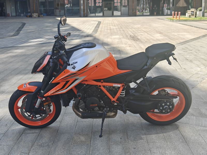 二手KTMR2R1290 Super Duke