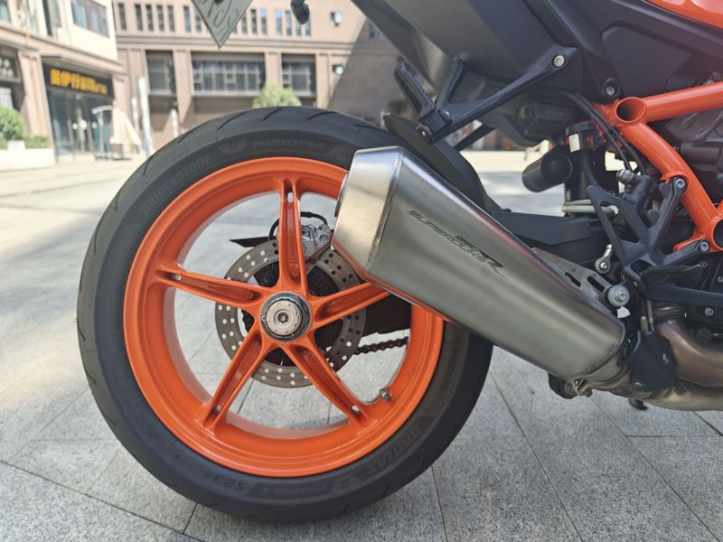 二手KTMR2R1290 Super Duke
