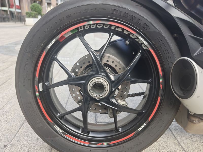 二手杜卡迪Panigale V2