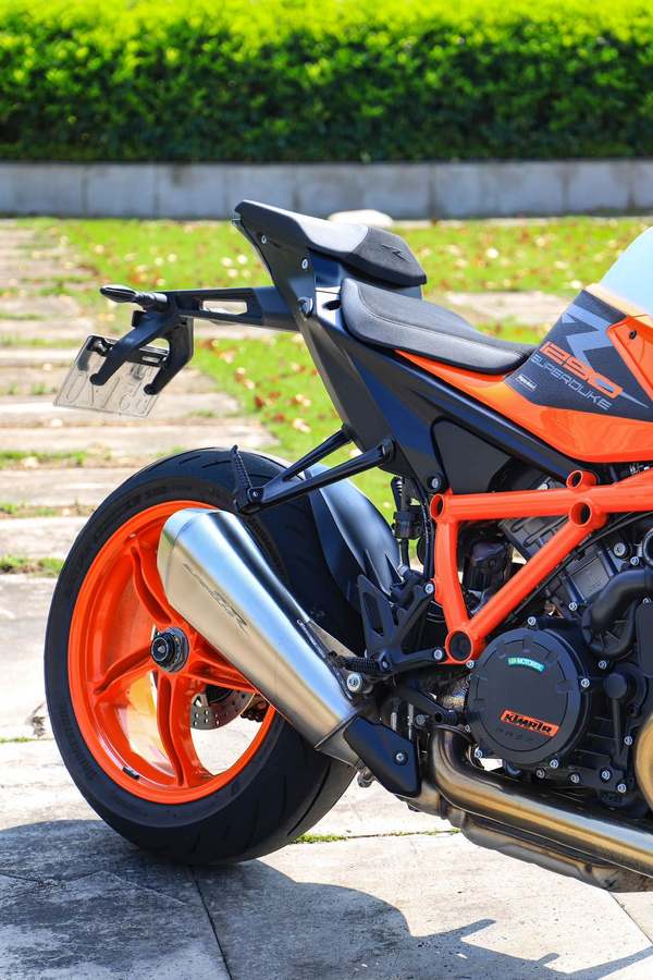 二手KTMR2R1290 Super Duke