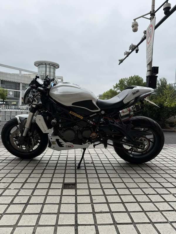 二手贝纳利752S