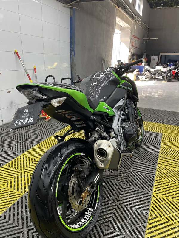 二手川崎Z900