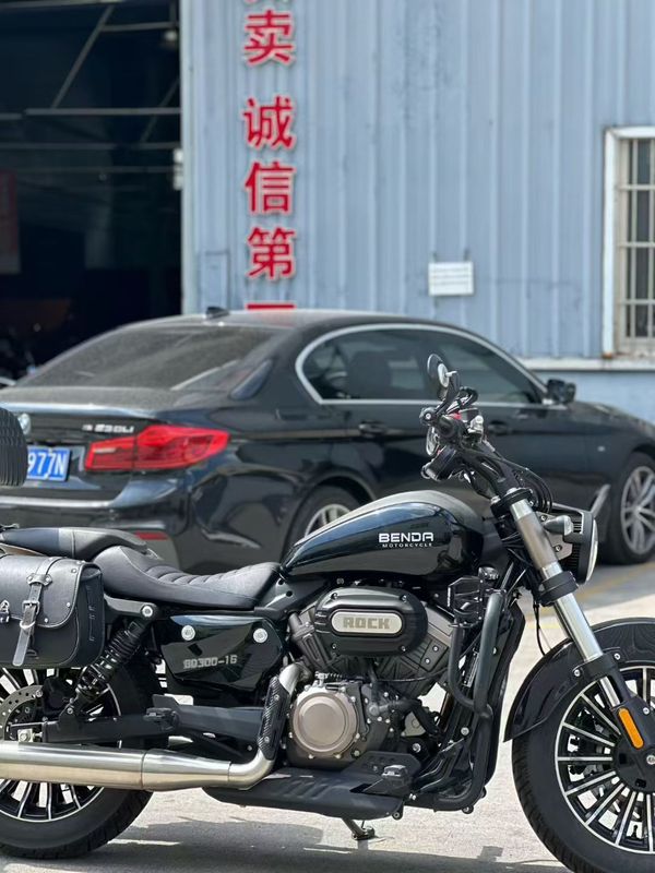 二手奔达Rock300 灰石