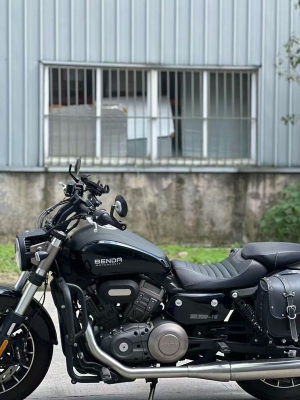 二手奔达Rock300 灰石