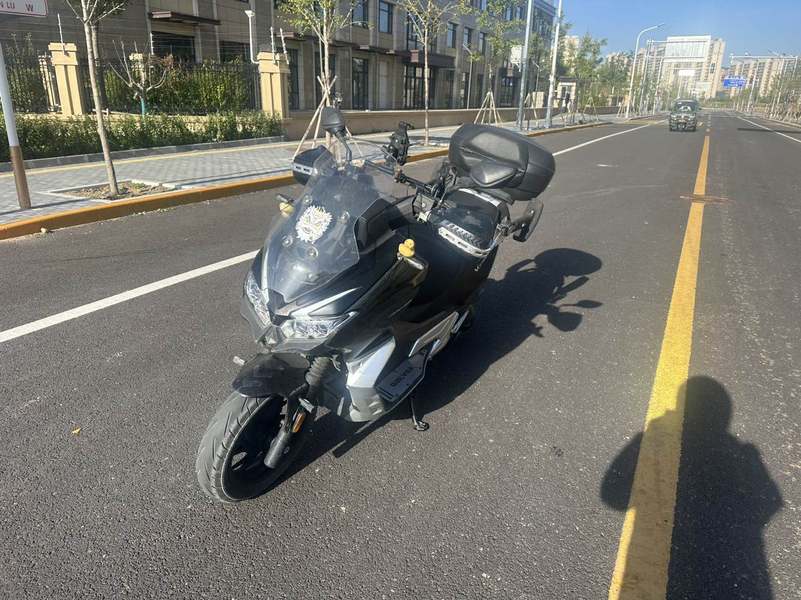 二手大阳V锐 ADV350