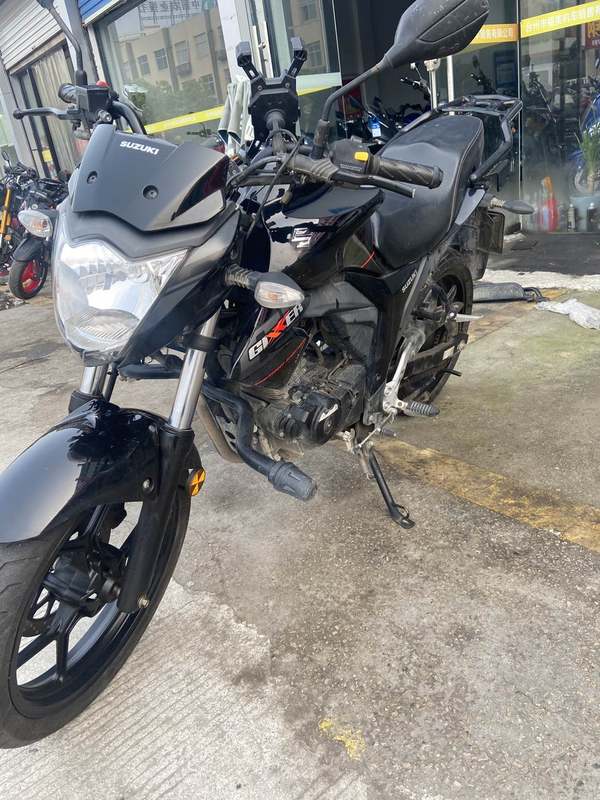 二手济南铃木极客飒 Gixxer 155 NK