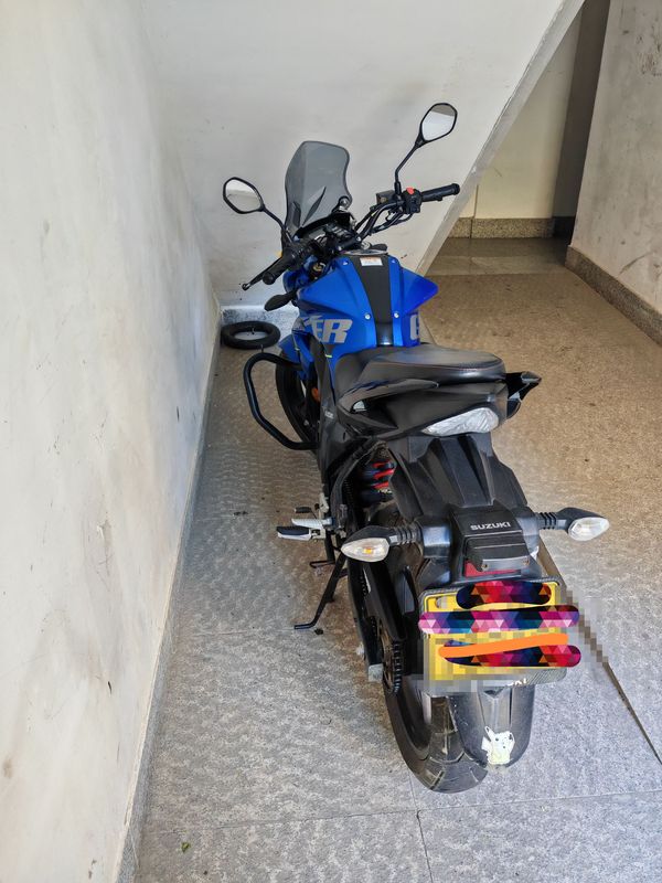 二手济南铃木极客飒 Gixxer 155 NK