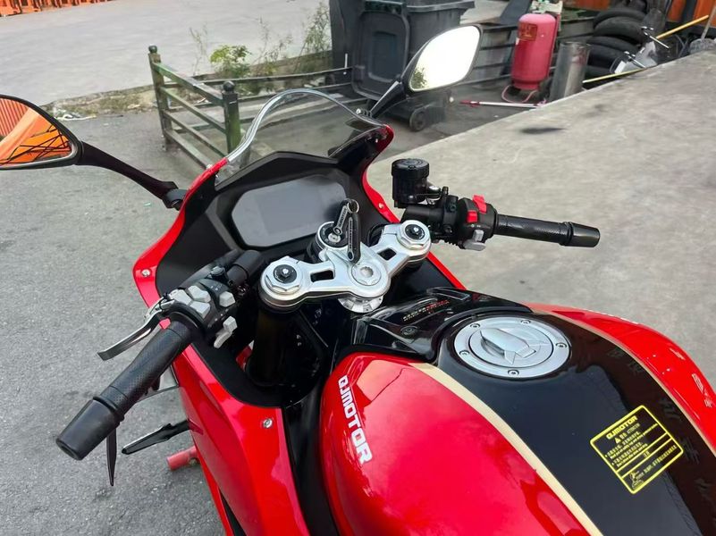 二手QJMOTOR赛800