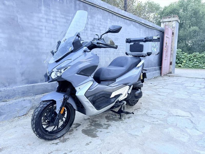 二手大阳V锐 ADV350