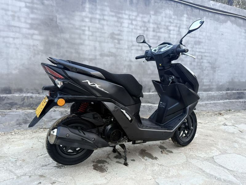 二手五羊本田NX125