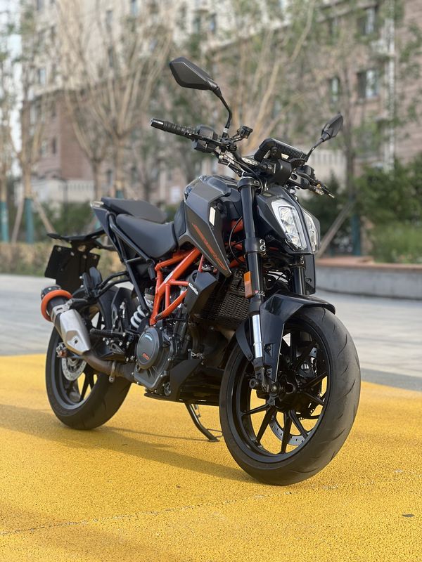 二手KTMR2R390 Duke