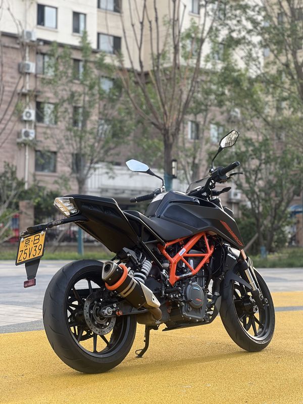 二手KTMR2R390 Duke
