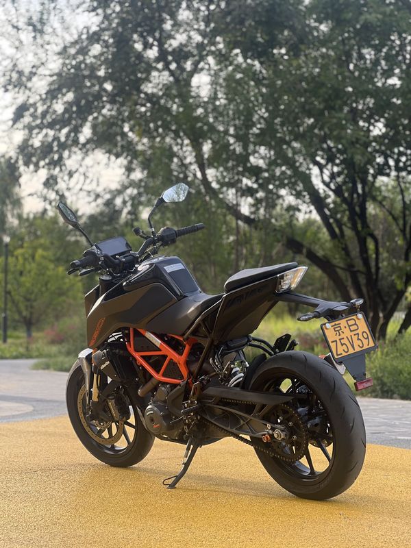二手KTMR2R390 Duke