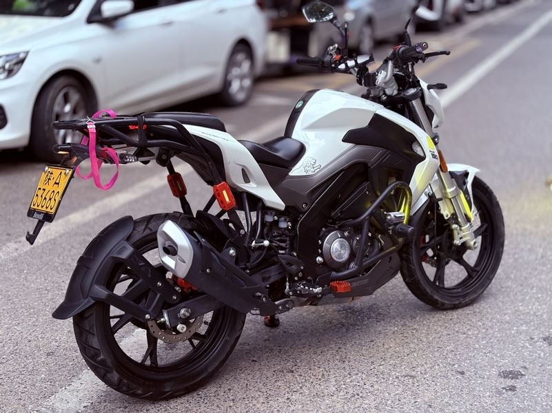 二手贝纳利小迅龙 BN150S