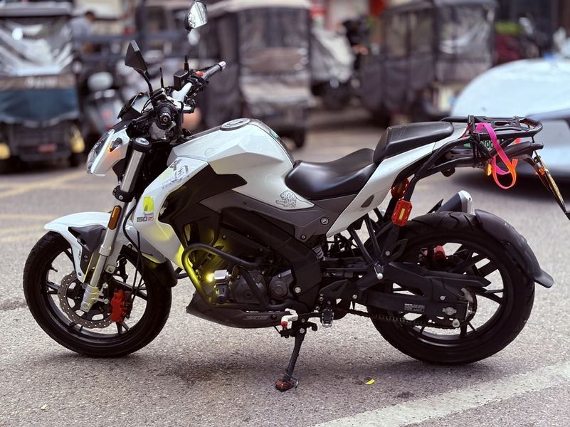 二手贝纳利小迅龙 BN150S