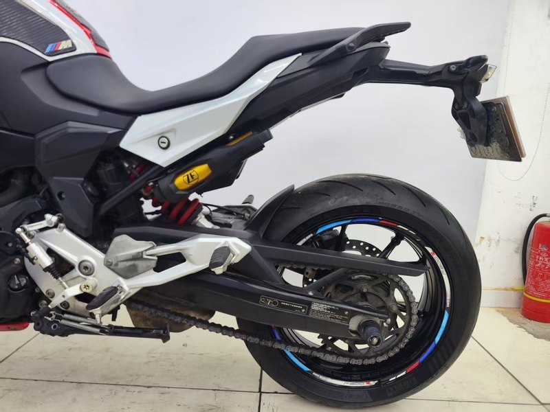 二手宝马F 900 R