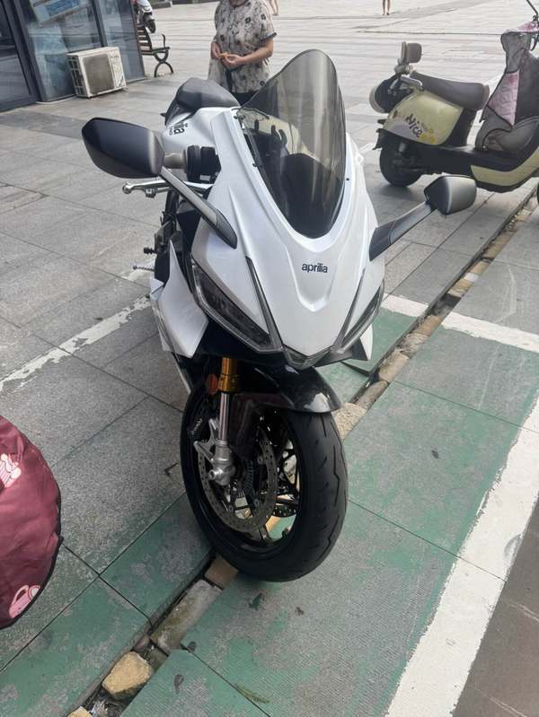 二手阿普利亚RS 660 