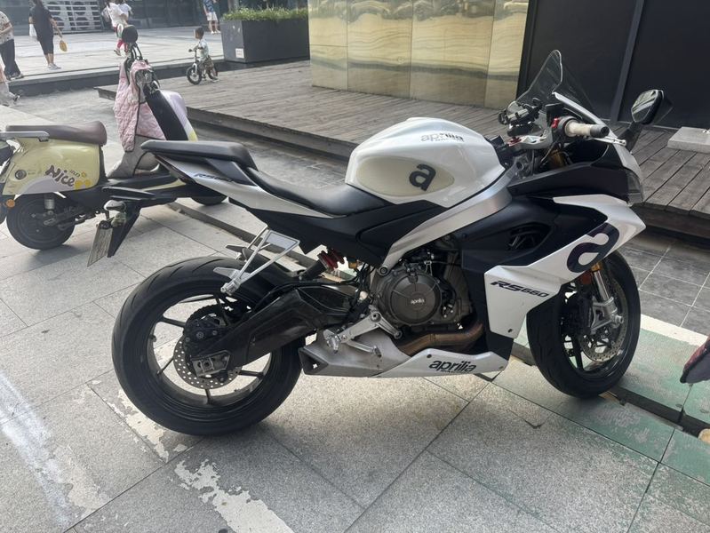 二手阿普利亚RS 660 
