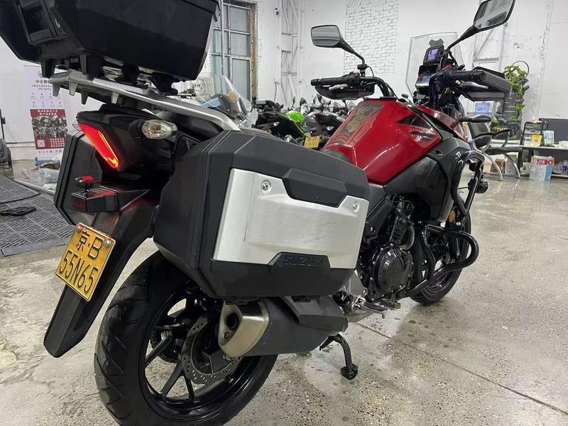 二手豪爵铃木DL250
