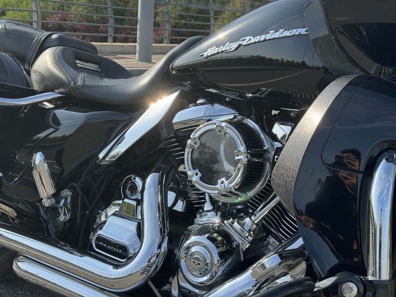 二手哈雷戴维森Road Glide