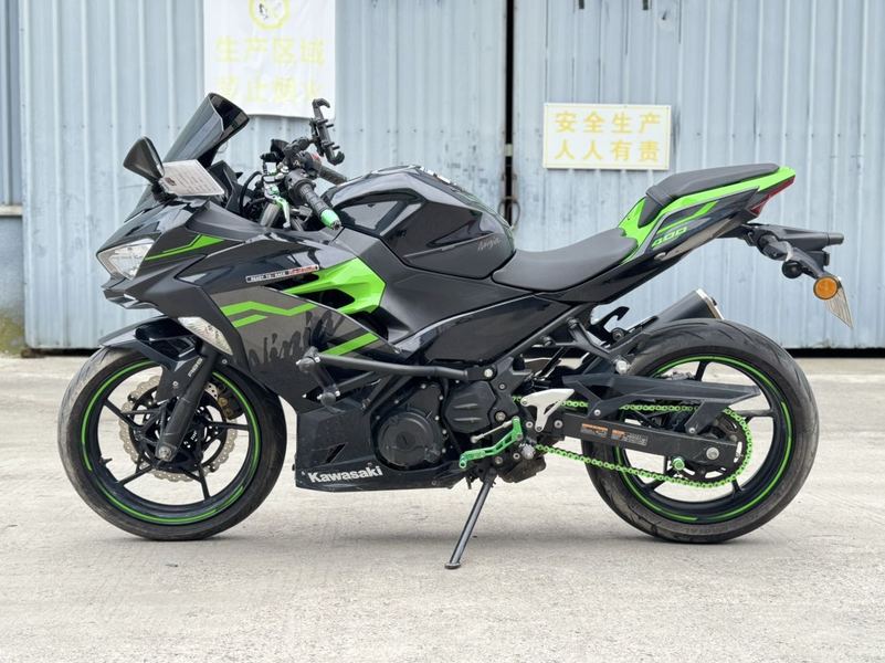 二手川崎Ninja 400
