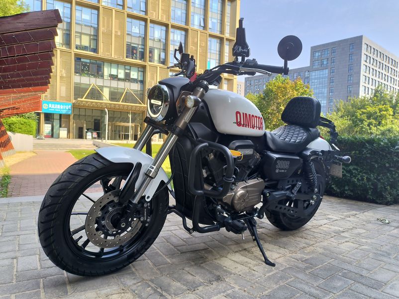 二手QJMOTOR闪300