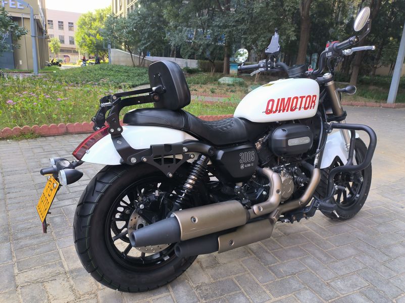二手QJMOTOR闪300