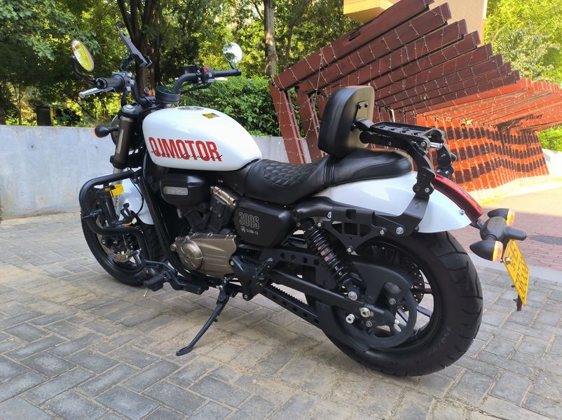 二手QJMOTOR闪300