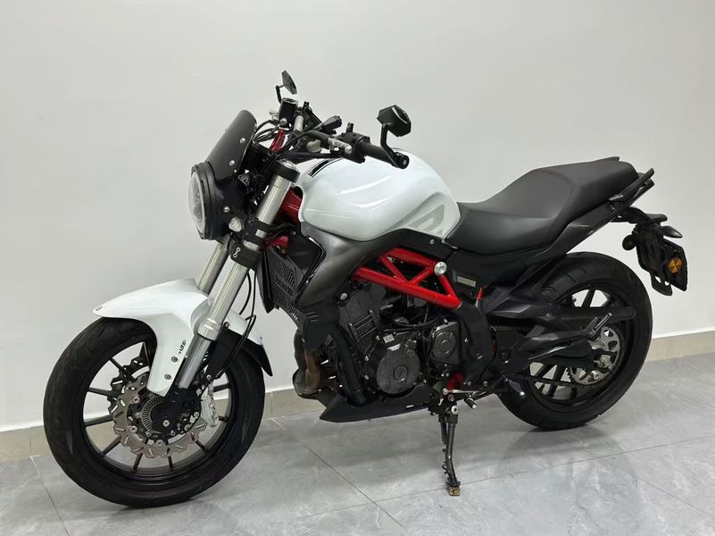 二手贝纳利蓝宝龙 BN302S