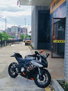 二手贝纳利龙卷风 Tornado 302R