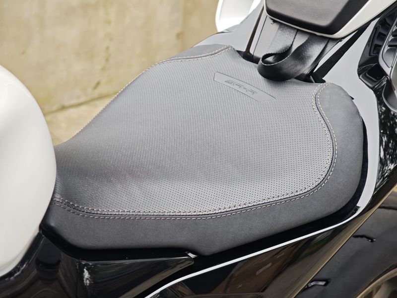 二手春风675SR-R