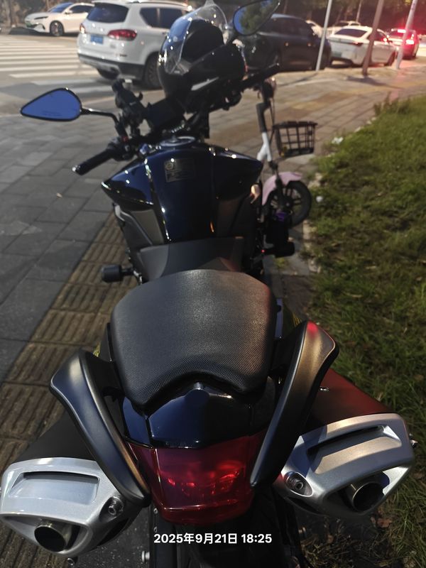 二手贝纳利TNT600i