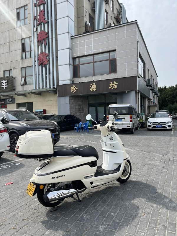 二手南方梦拉丽莎 飞戈