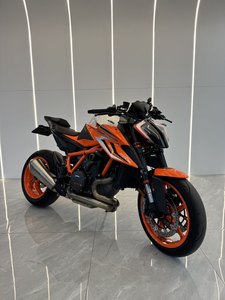 二手KTMR2R1290 Super Duke