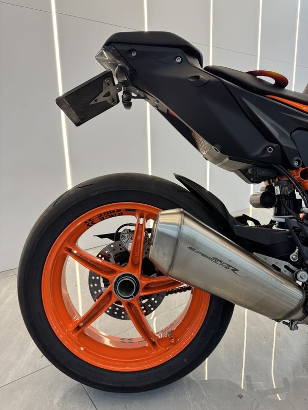 二手KTMR2R1290 Super Duke