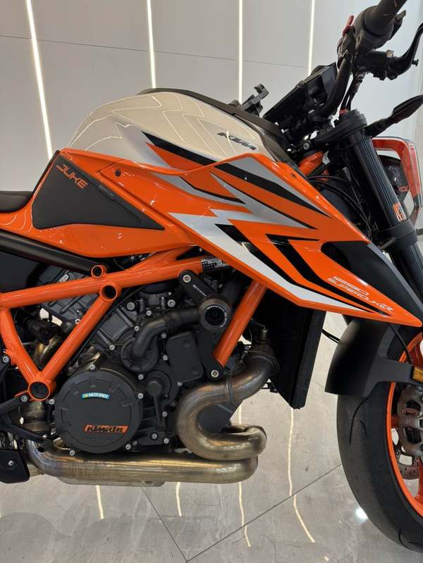 二手KTMR2R1290 Super Duke