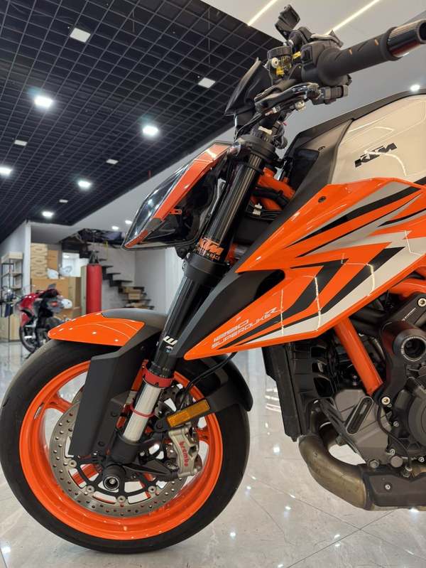 二手KTMR2R1290 Super Duke