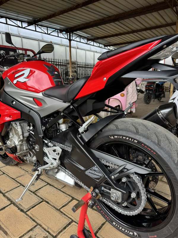 二手宝马S 1000 R