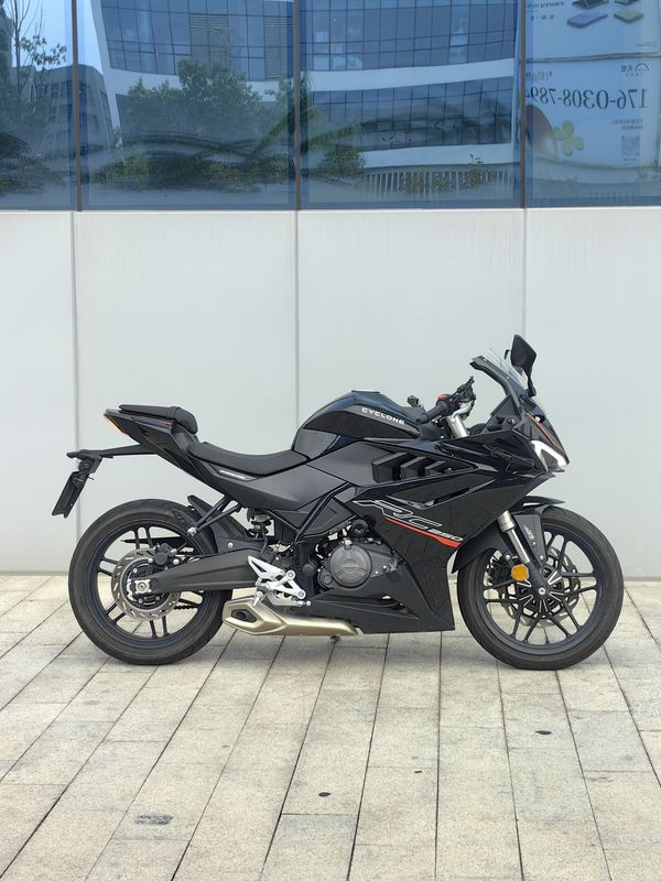 二手赛科龙RC250