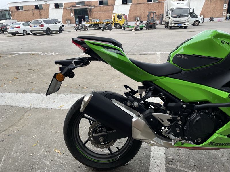 二手川崎Ninja 400