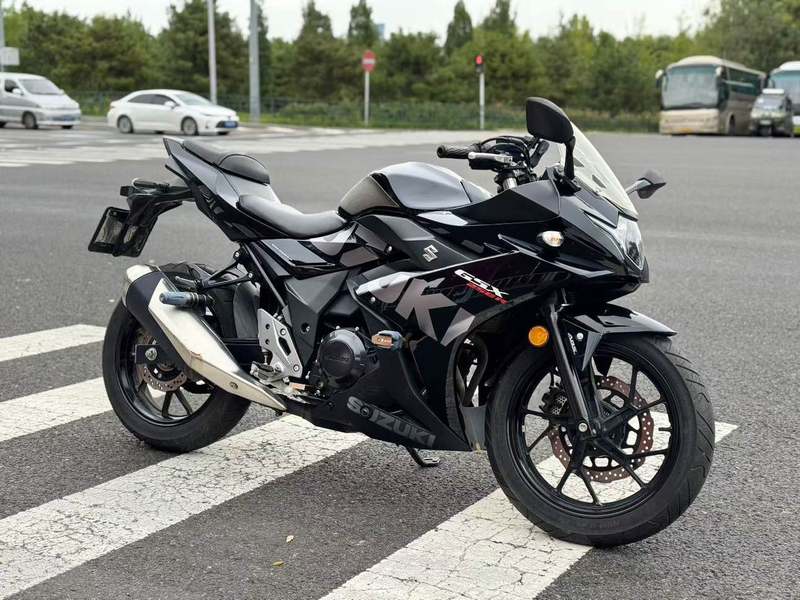 二手豪爵铃木GSX250R
