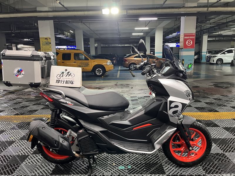 二手阿普利亚SR GT 200