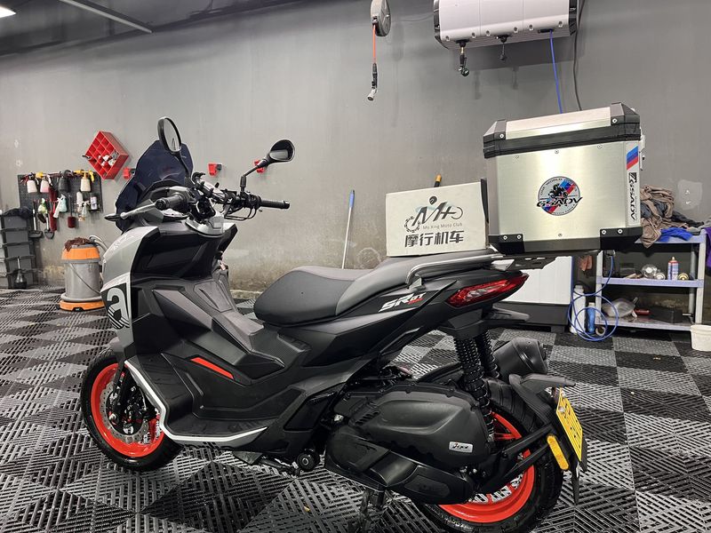 二手阿普利亚SR GT 200