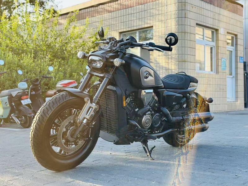 二手QJMOTOR闪600