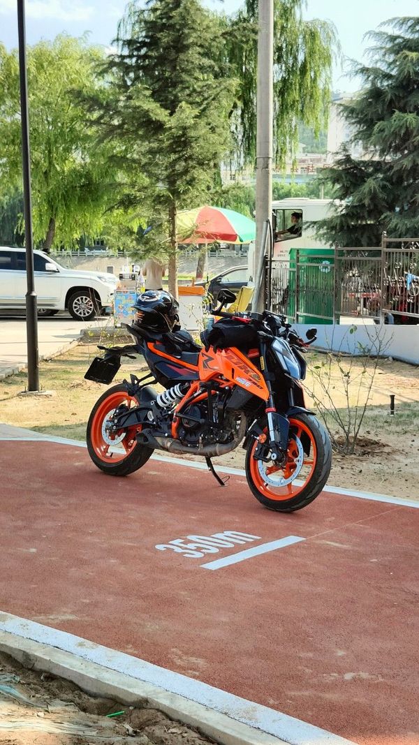 二手KTMR2R390 Duke