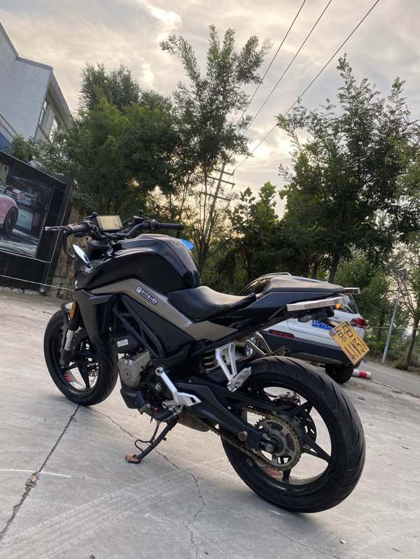 二手春风250NK