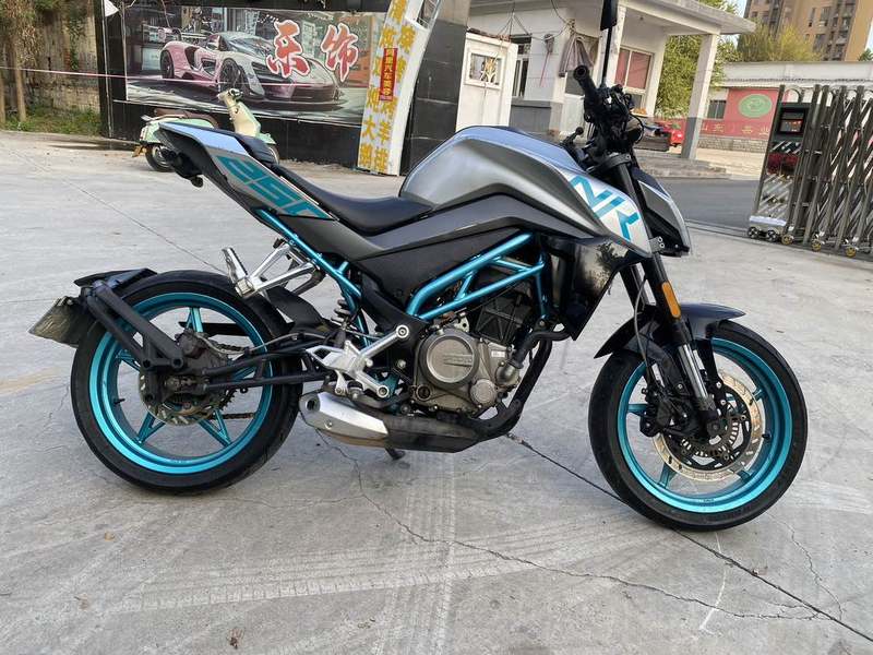 二手春风250NK