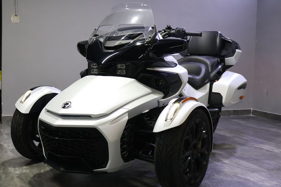 二手庞巴迪Spyder F3 