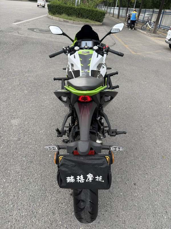 二手QJMOTOR赛250