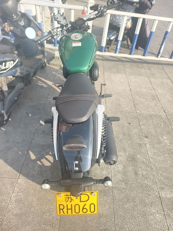 二手华鹰安吉拉